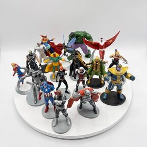 Disney Store Marvel Avengers Infinity War Lot of 18 PVC Figures Thor Hulk Thanos